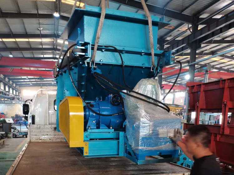 山東礦安重工兩臺液壓甲帶給煤機發(fā)往山西長治