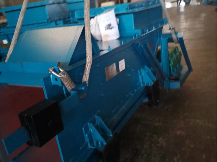 山東礦安重工生產(chǎn)的往復(fù)式給煤機(jī)發(fā)往貴州貴陽