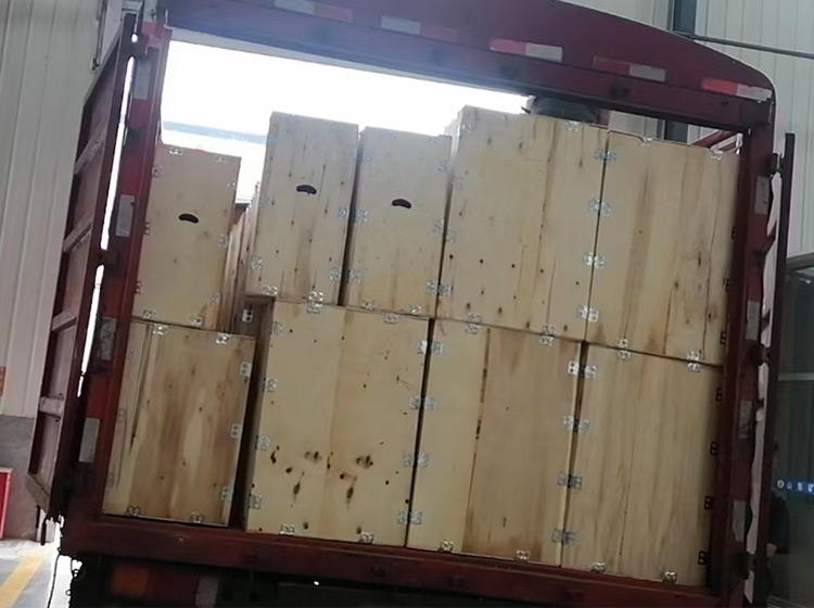 熱銷！山東礦安重工100臺(tái)氣動(dòng)隔膜泵發(fā)往陜西神木