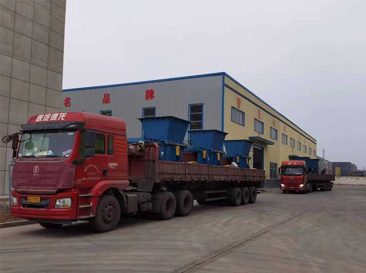 山東礦安重工生產(chǎn)的14臺稱重給煤機發(fā)貨