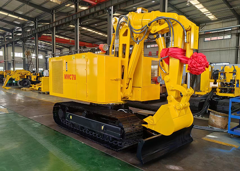 熱銷！山東礦安重工生產(chǎn)的又一臺(tái)液壓挖掘機(jī)裝車發(fā)貨